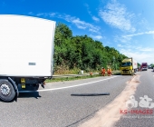 LKW-Fahrer kracht in Stauende - Fahrer verletzt Floriansjünger eilen zur Unfallstelle