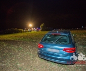 PKW schleudert von der Autobahn überschlägt sich im Acker Fahrer und Kind verletzt - Abschleppwagenfahrer wohl der Held des Tages