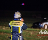 PKW schleudert von der Autobahn überschlägt sich im Acker Fahrer und Kind verletzt - Abschleppwagenfahrer wohl der Held des Tages