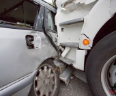 LKW verursacht schwerer Unfall auf der Autobahn 5 Verletzte ein Kind schwerstverletzt