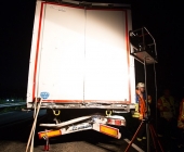 Schwerer Unfall auf der B10 Brummi kracht auf LKW Anhänger und wird im Führerhaus eingeklemmt