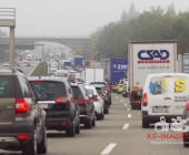 Stau-Wahnsinn A81 nach Unfall B10 Zuffenhausen - Impression von Pleidelsheim bis Zuffenhausen 1 Stunde und 7 min Fahrzeit in Bildern