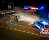 Fußgänger beim überqueren der Fahrbahn von Auto erfasst und getötet - Ampel war aus