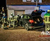 [ALLE MOTIVE] PKW kracht ins Wohnzimmer - Gerlingen Gartenstrasse