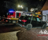 [ALLE MOTIVE] PKW kracht ins Wohnzimmer - Gerlingen Gartenstrasse