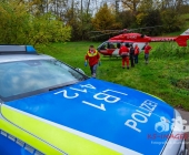 Kutschenunfall: Fahrlehrer und Schülerin einer Kutschenfahrschule verunfallen schwer auf freiem Feld – Rettungshubschrauber-Notarzteinsatz