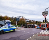 Lkw mit Biomüll umgekippt mehrere Feuerwehren im Einsatz