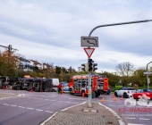 Lkw mit Biomüll umgekippt mehrere Feuerwehren im Einsatz