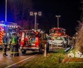 Horror Unfall auf der L1100 - 19-jährige stirbt im Fahrzeug, 2 Personen schwerst verletzt und eingeklemmt 3 Fahrzeuge betroffen