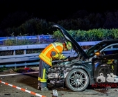 Schwerer Unfall auf der A81 bei Mundelsheim - Ersthelfer reanimieren Erfolgreich eine Person bis zum Eintreffen der Rettungskräfte