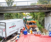 LKW krachen frontal ineinander - Aufprall so heftig das ein Fahrer verstirbt