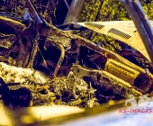 STUTTGART: Auf der Abfahrt von der B10 zur Otto-Hirsch-Brücken kam es am Mittwoch Abend zu einem Verkehrsunfall zwischen 2 PKW. Ein PKW wurde bei dem Unfall gegen einen Laternenmast gedrückt und ist in Flammen aufgegangen.Der ausgebrannte PKW kam aus Richtung B10 und krachte in einen entgegenkommenden PKW der gerade nach rechts abbiegen wollte.Verletzt wurden 3 Personen.