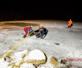 Übung Wasserrettung Person in Eis eingebrochen