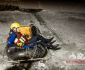Übung Wasserrettung Person in Eis eingebrochen