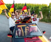 Herzenssache - WM-Auto soll kranken Kindern helfen - Ehrenamtliche Aktion fÃ¼r "Ein Herz fÃ¼r Kinder"