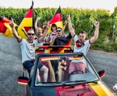 Herzenssache - WM-Auto soll kranken Kindern helfen - Ehrenamtliche Aktion fÃ¼r "Ein Herz fÃ¼r Kinder"