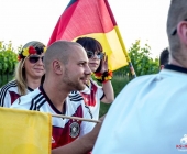 Herzenssache - WM-Auto soll kranken Kindern helfen - Ehrenamtliche Aktion fÃ¼r "Ein Herz fÃ¼r Kinder"