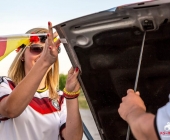 Herzenssache - WM-Auto soll kranken Kindern helfen - Ehrenamtliche Aktion fÃ¼r "Ein Herz fÃ¼r Kinder"