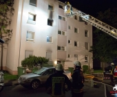 Wohnung ausgebrannt in Mehrfamilienhaus