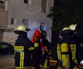 Wohnung ausgebrannt in Mehrfamilienhaus